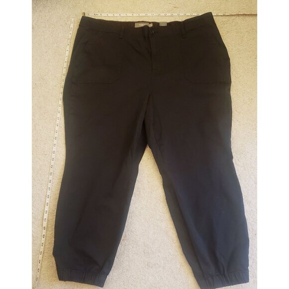 Torrid Jogger Hem Cotton Blend Pull On Black Pants w/Pockets Sz 24 NWT - Picture 12 of 12